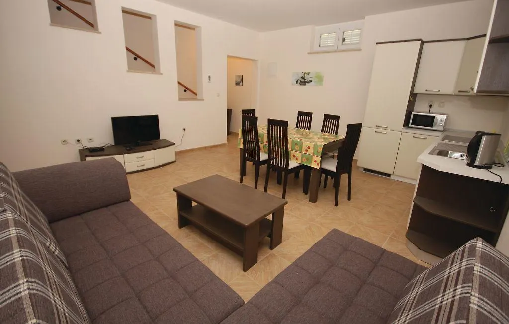 Apartment Medulin 37 0*,